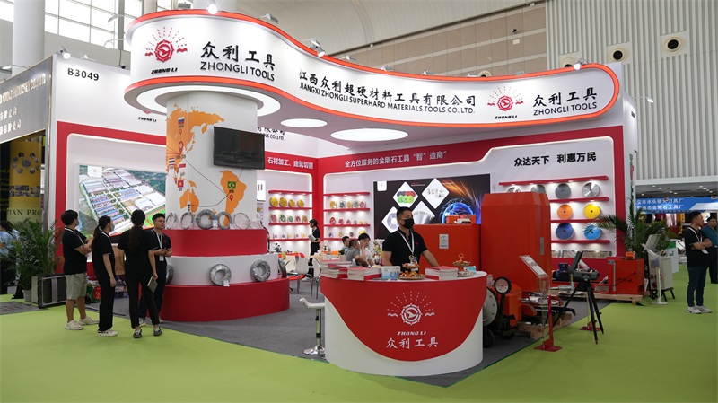 聚焦精彩的會(huì)展，聚焦完美的專(zhuān)業(yè)